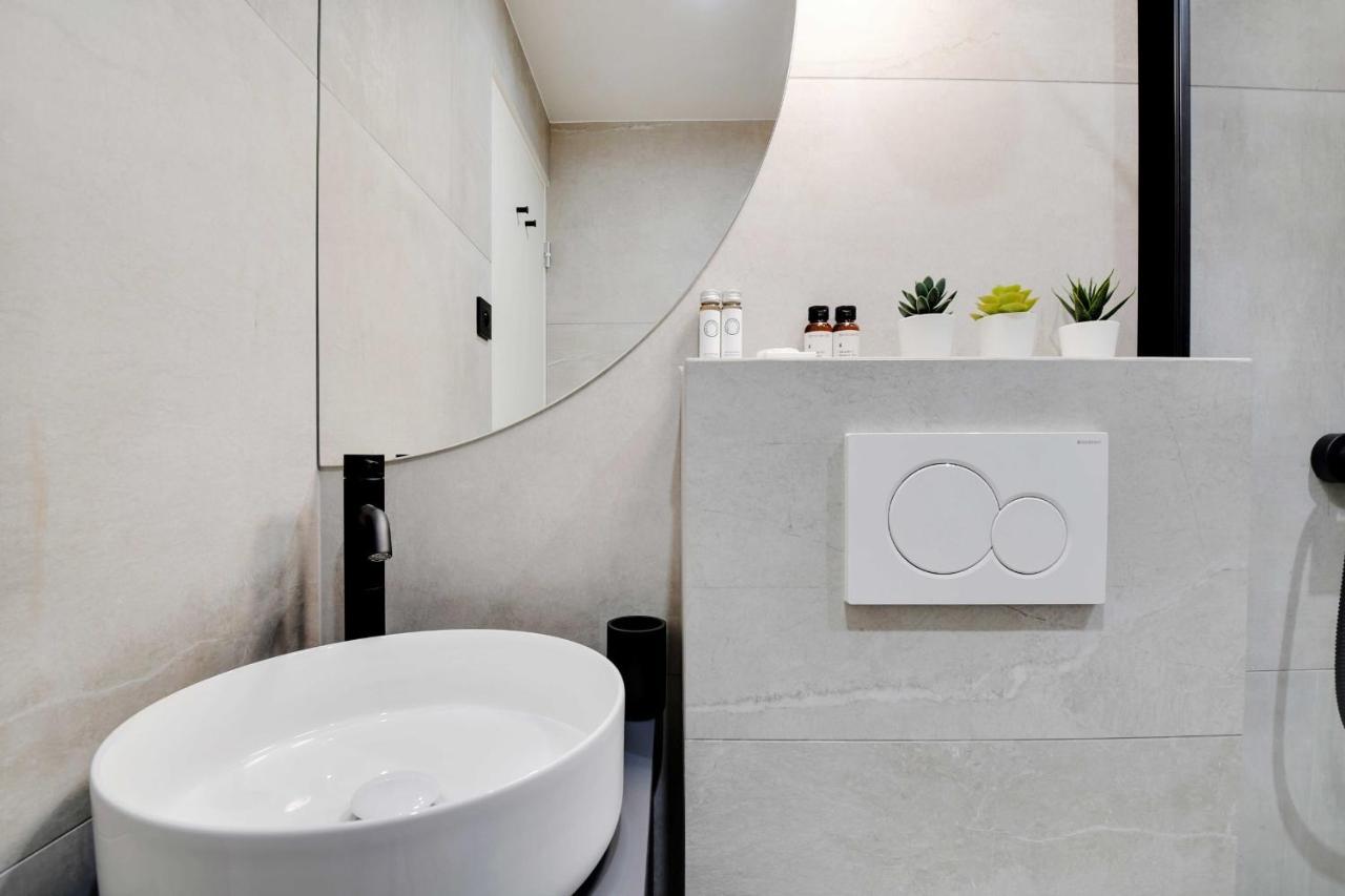 Amazing Apartment 1Br4P - Cremieux - Gare De Lyon Paris Bagian luar foto